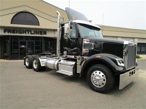 Freightliner of hartford - We sell, service, and support Freightliner® heavy-duty highway tractors and medium-duty trucks; heavy vocational trucks and extreme-duty vehicles. Request Parts.